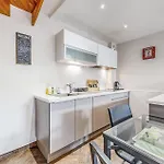 Semesterbostad Apt B Jaulgonne